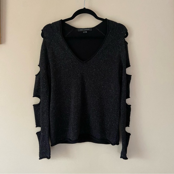 Skull Cashmere• Tyrone Cutout Slit Sleeve Sweater in Black silver - Picture 8 of 13